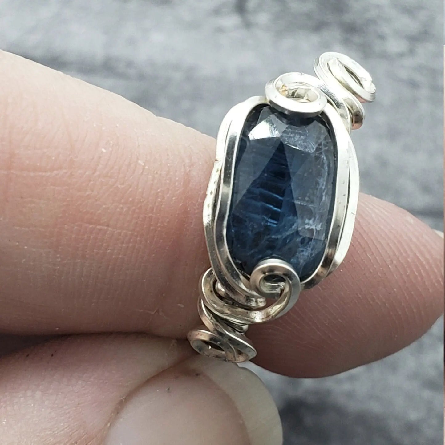 Blue Apatite Ring Size 8.5 - moonlitbeading