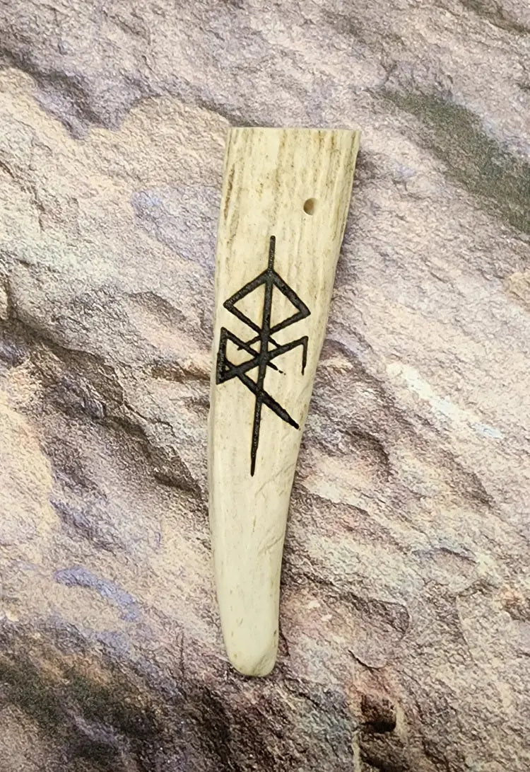 Norse Diety BindeRune Antler Pendant