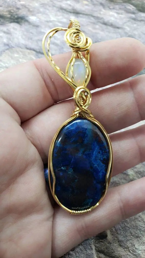 Ethiopian Opal shattuckite, Girl Boss Statement pendant - moonlitbeading