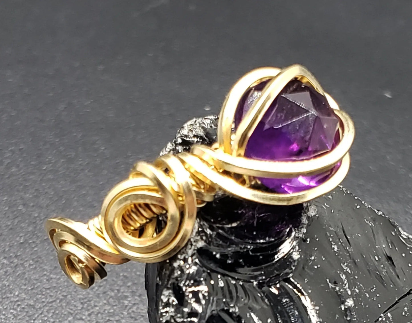Amethyst Ring, Size 8    Amethyst, gemstone ring