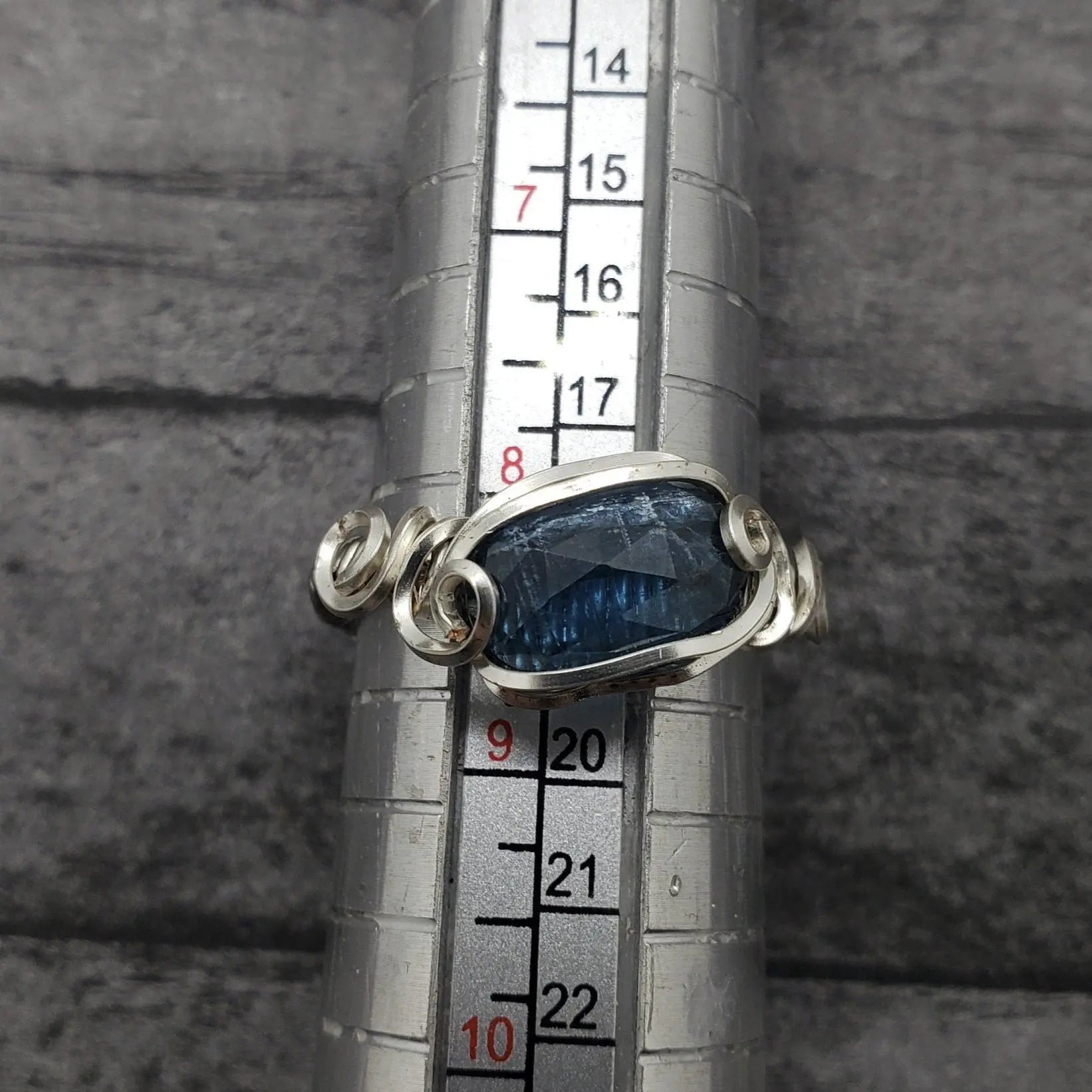 Blue Apatite Ring Size 8.5 - moonlitbeading