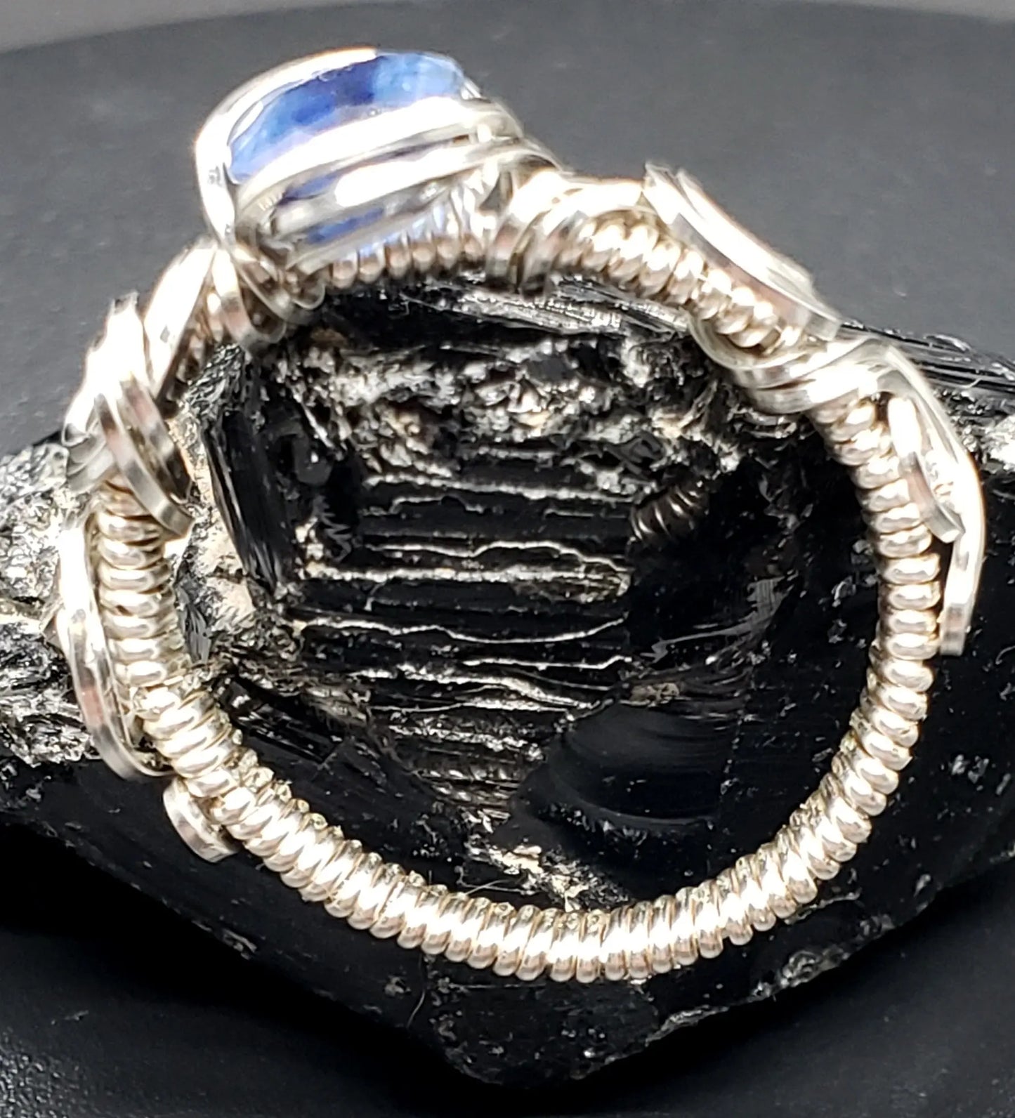 Blue Kyanite Ring, Sz 9.25    gemstone ring, Kyanite