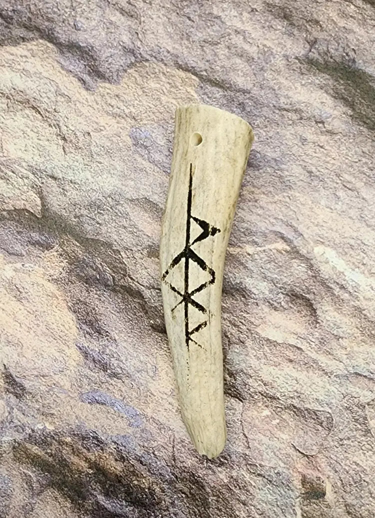 Norse Diety BindeRune Antler Pendant