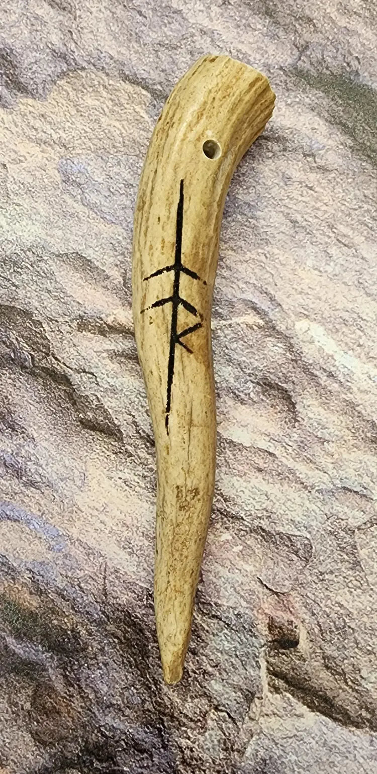 Norse Diety BindeRune Antler Pendant