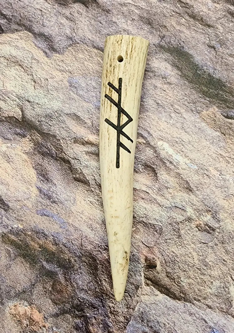 Norse Diety BindeRune Antler Pendant