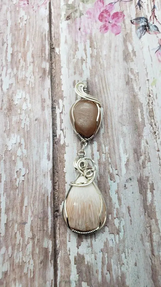 Peach Moonstone and Socolcite Pendant - moonlitbeading