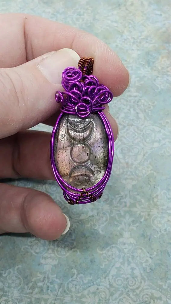 Triple Moon Labradorite Pendant    gemstone pendant, labradorite, moon, moon phase