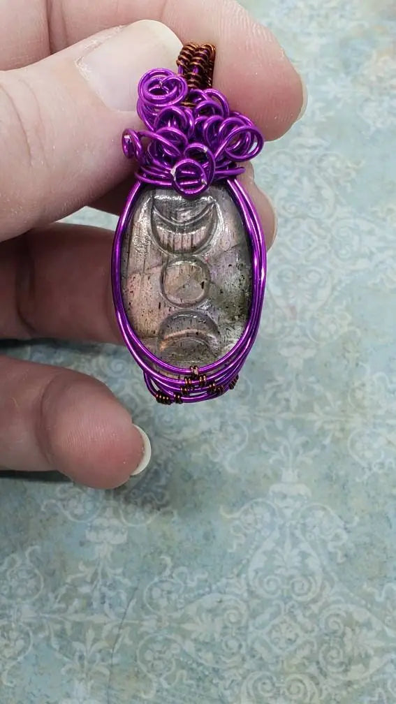 Triple Moon Labradorite Pendant    gemstone pendant, labradorite, moon, moon phase