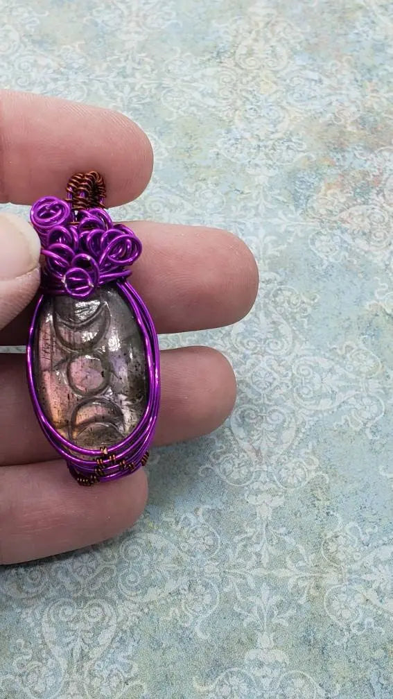 Triple Moon Labradorite Pendant    gemstone pendant, labradorite, moon, moon phase